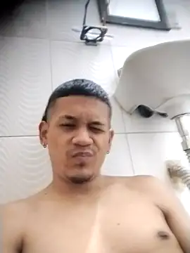 Snapshot of -Moreno__Hot chatting on June 3, 2026, 10:15 pm -Moreno Hot online show from June 3, 2026, 10:15 pm