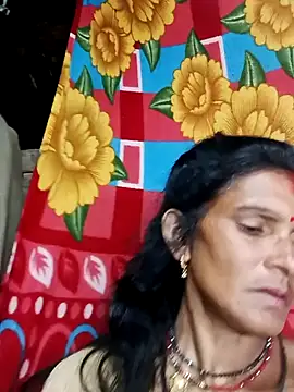 Snapshot of Cut_umang74 chatting on June 8, 2026, 4:29 pm Cut umang74 online show from June 8, 2026, 4:29 pm