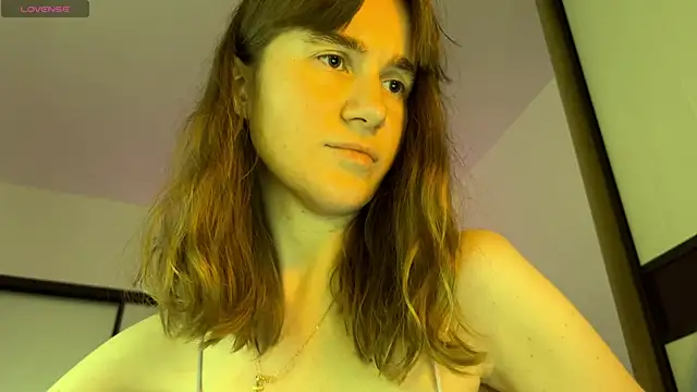 agniia257 online show from June 9, 2026, 6:41 pm