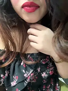 Yours riya11 online show from June 11, 2026, 12:32 am