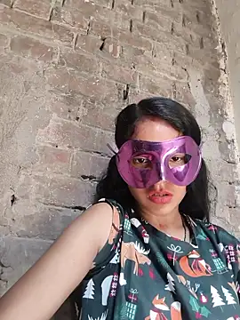 Hot Mahira69 online show from June 4, 2026, 8:31 am