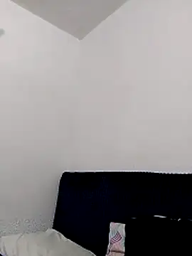 Sofielovee-01 online show from June 3, 2026, 11:35 am