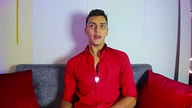 Snapshot of andrewevans46 chatting on June 10, 2026, 1:43 pm andrewevans46 online show from June 10, 2026, 1:43 pm