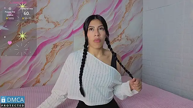 Snapshot of karol_gonzalez_1 chatting on June 3, 2026, 11:13 am karol gonzalez 1 online show from June 3, 2026, 11:13 am