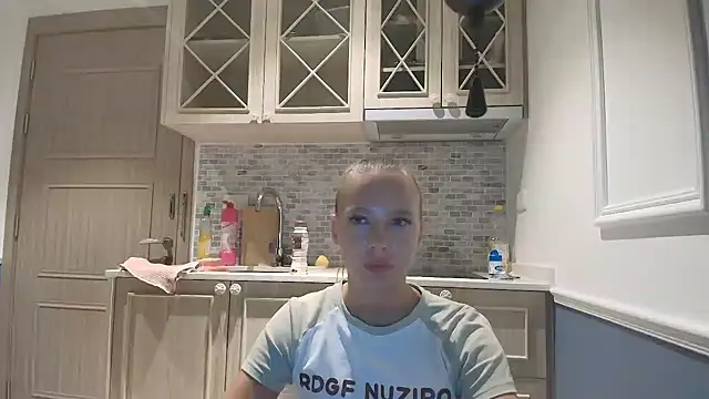 Linnea analochka online show from June 6, 2026, 12:54 pm