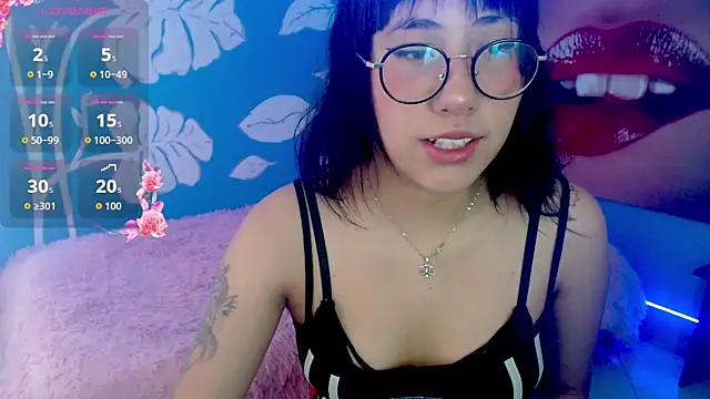 Snapshot of eli_doll chatting on June 9, 2026, 11:22 am eli doll online show from June 9, 2026, 11:22 am