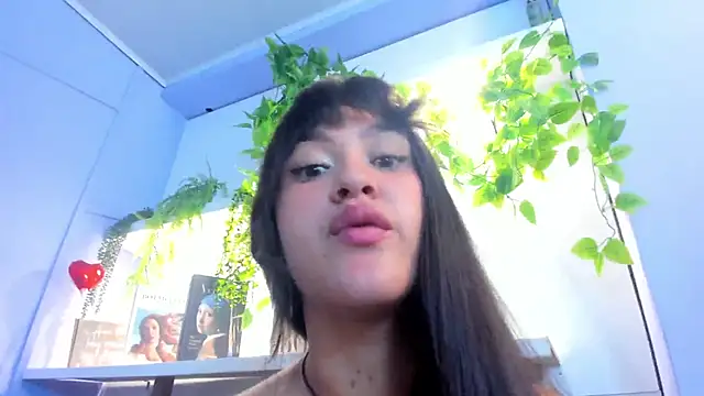 amberhanks online show from June 3, 2026, 2:33 pm