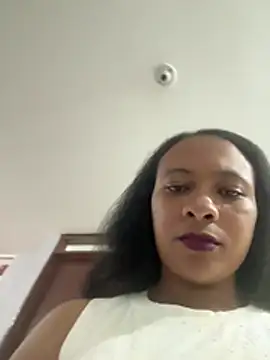 Snapshot of DayanaSandoval chatting on June 4, 2026, 1:55 am DayanaSandoval online show from June 4, 2026, 1:55 am