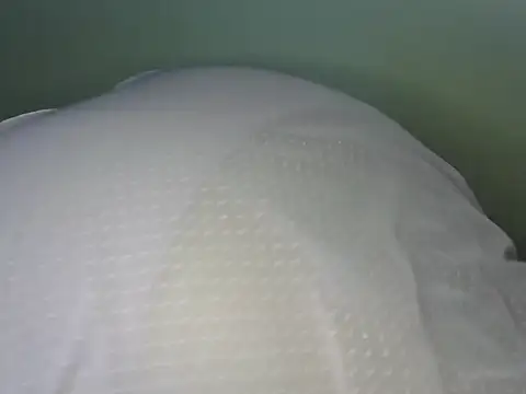 Snapshot of creamer_beib chatting on June 2, 2026, 10:45 pm creamer beib online show from June 2, 2026, 10:45 pm