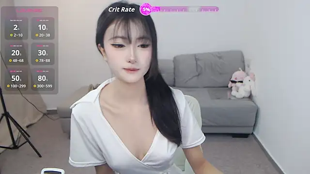 Lucya-a online show from June 6, 2026, 2:11 pm