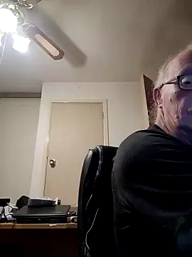 Snapshot of MrRope chatting on June 4, 2026, 7:31 pm MrRope online show from June 4, 2026, 7:31 pm