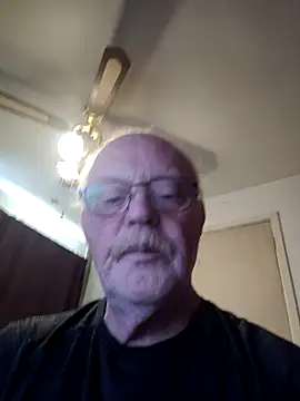 Snapshot of MrRope chatting on June 5, 2026, 3:18 pm MrRope online show from June 5, 2026, 3:18 pm