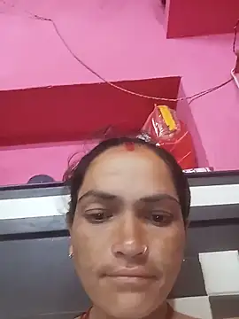 HOjuli9696 online show from June 9, 2026, 9:48 pm