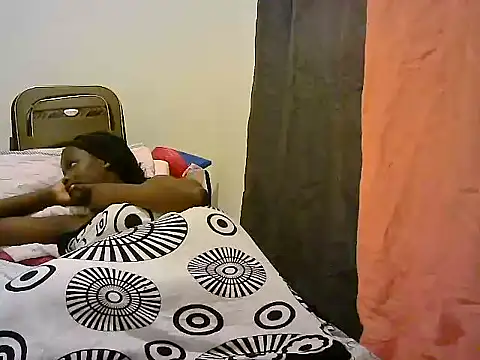 Snapshot of BerryJulie chatting on June 3, 2026, 2:33 pm BerryJulie online show from June 3, 2026, 2:33 pm