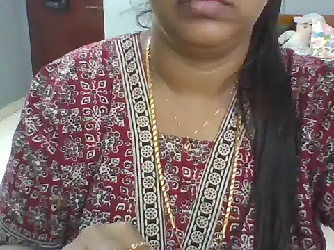 Tamil hot Meenu online show from June 6, 2026, 6:07 am