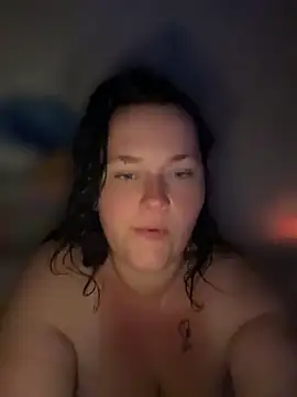 CurvyScarlett69 online show from June 8, 2026, 9:15 pm