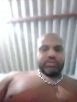SantinhoNegao online show from June 6, 2026, 1:38 pm