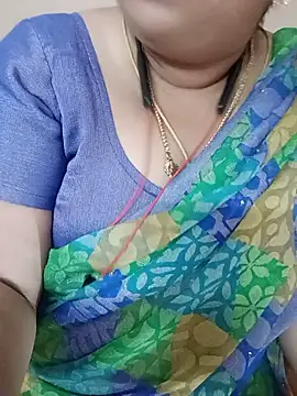 Snapshot of silky_rose29 chatting on June 5, 2026, 8:03 pm silky rose29 online show from June 5, 2026, 8:03 pm