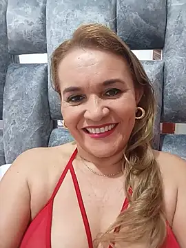 Snapshot of Sara_hilton02 chatting on June 7, 2026, 1:15 pm Sara hilton02 online show from June 7, 2026, 1:15 pm