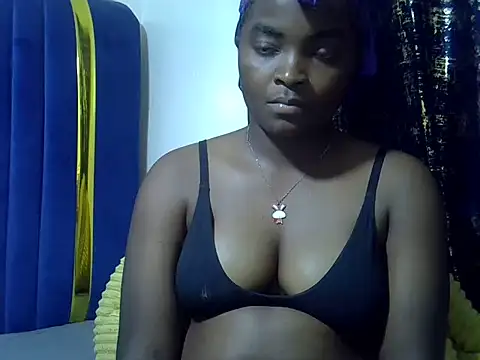 Sweetlover230 online show from June 5, 2026, 2:51 am