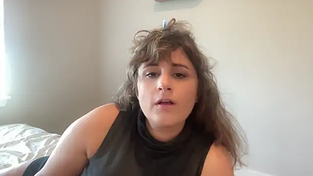 maddiliz online show from October 15, 2025, 6:52 pm