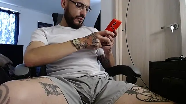 MalekXarxxx online show from June 9, 2026, 3:45 pm