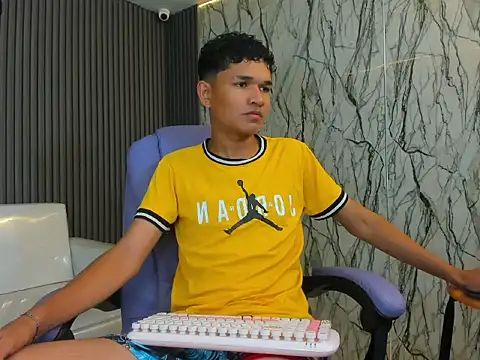 davexxx  online show from June 7, 2026, 4:16 am