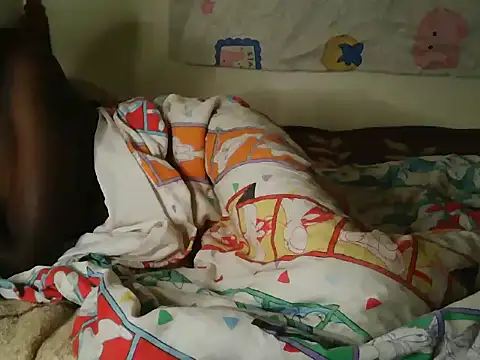 Prettyliz001 online show from June 7, 2026, 1:43 am