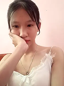 Snapshot of Abi_girl12 chatting on June 5, 2026, 5:47 am Abi girl12 online show from June 5, 2026, 5:47 am