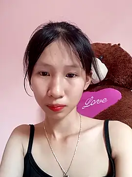 Snapshot of Abi_girl12 chatting on June 6, 2026, 7:13 am Abi girl12 online show from June 6, 2026, 7:13 am