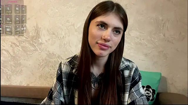 Snapshot of MonikaSullivan chatting on June 10, 2026, 1:43 pm MonikaSullivan online show from June 10, 2026, 1:43 pm