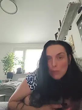 Snapshot of Cassia_Lux_Royal chatting on June 7, 2026, 7:17 pm Cassia Lux Royal online show from June 7, 2026, 7:17 pm