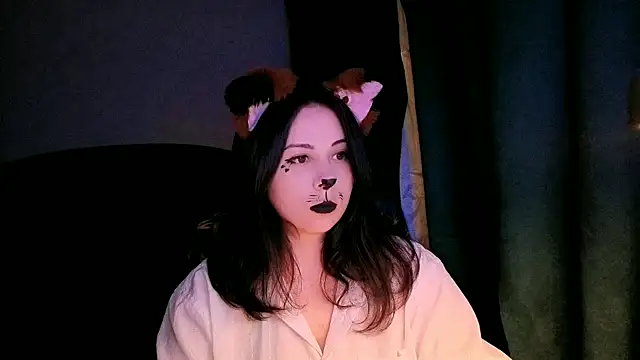 KattyySummer online show from June 11, 2026, 7:23 pm