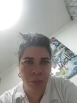 Snapshot of Siri_Luxx chatting on June 8, 2026, 1:09 am Siri Luxx online show from June 8, 2026, 1:09 am