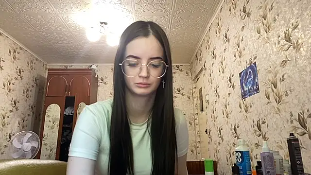 BrianneBihl online show from June 10, 2026, 7:40 am