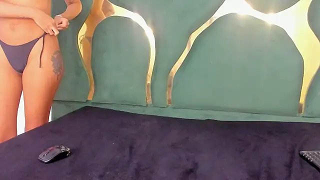 Snapshot of Mila_petiteasm chatting on June 5, 2026, 12:55 pm Mila petiteasm online show from June 5, 2026, 12:55 pm
