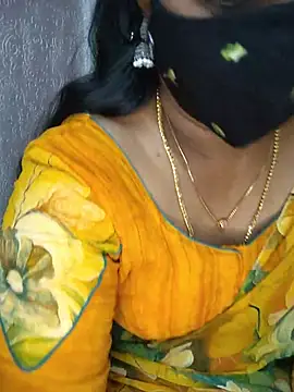 Snapshot of Nithya_ chatting on June 5, 2026, 5:47 am Nithya online show from June 5, 2026, 5:47 am