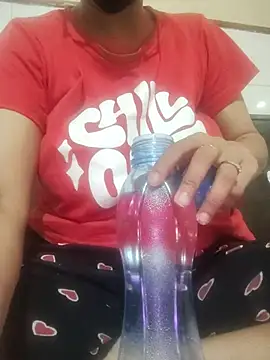 Snapshot of Anna_gougeous chatting on June 3, 2026, 6:35 pm Anna gougeous online show from June 3, 2026, 6:35 pm