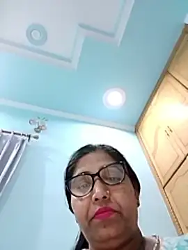 Hina4577 online show from June 6, 2026, 6:18 am