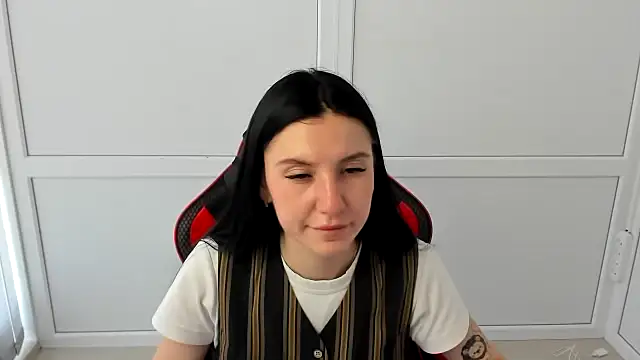 PatteMeoww online show from June 11, 2026, 12:03 pm