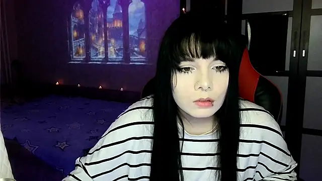 kawaiigothica online show from June 8, 2026, 5:35 pm