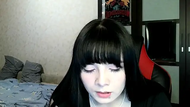 kawaiigothica online show from June 11, 2026, 6:28 pm
