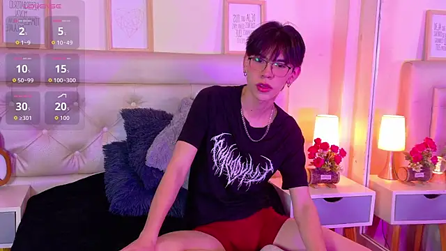Snapshot of Kim_Adrien chatting on June 4, 2026, 3:34 am Kim Adrien online show from June 4, 2026, 3:34 am