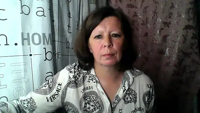 Schastlivaya43 online show from June 9, 2026, 8:42 pm