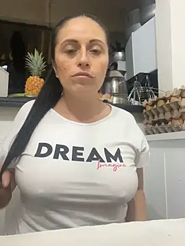CatalinaSantana83 online show from June 9, 2026, 5:19 am