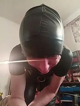 RubberFetischem online show from February 26, 2026, 6:45 am