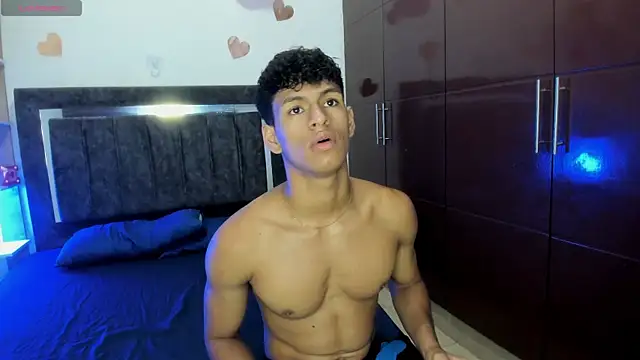 Snapshot of Nicolas_AthleticBoy chatting on June 5, 2026, 12:00 pm Nicolas AthleticBoy online show from June 5, 2026, 12:00 pm