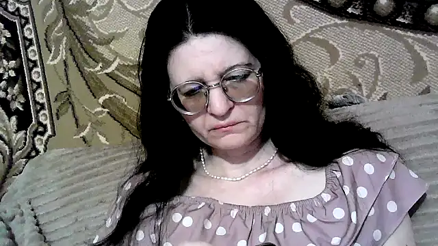 Snapshot of Dear_Annet chatting on June 7, 2026, 7:17 pm Dear Annet online show from June 7, 2026, 7:17 pm