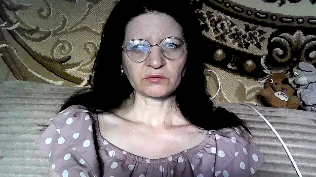 Snapshot of Dear_Annet chatting on June 8, 2026, 12:27 pm Dear Annet online show from June 8, 2026, 12:27 pm