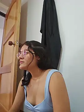 Emmaa- - online show from June 10, 2026, 8:08 pm